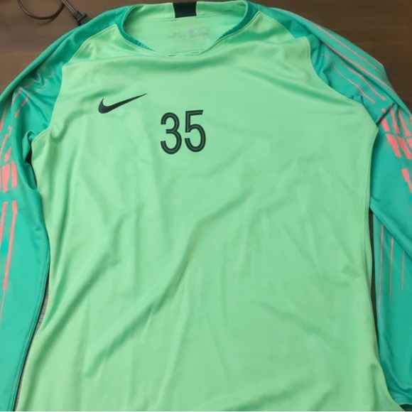 Nike Gardien II Goalkeeper Kit Set (jersey shorts and socks) - Picture 2 of 3